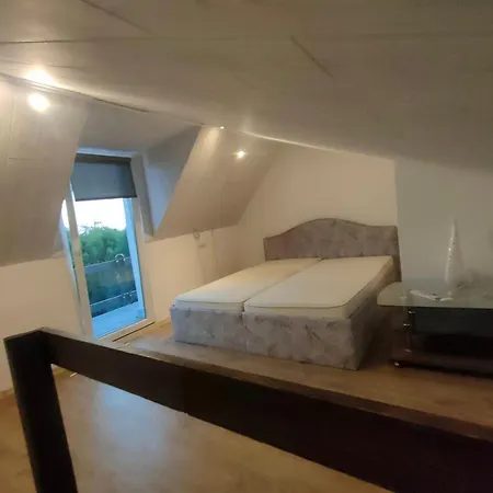 아파트 Z Tarasem Za Atrakcyjna Cene 바를리네크